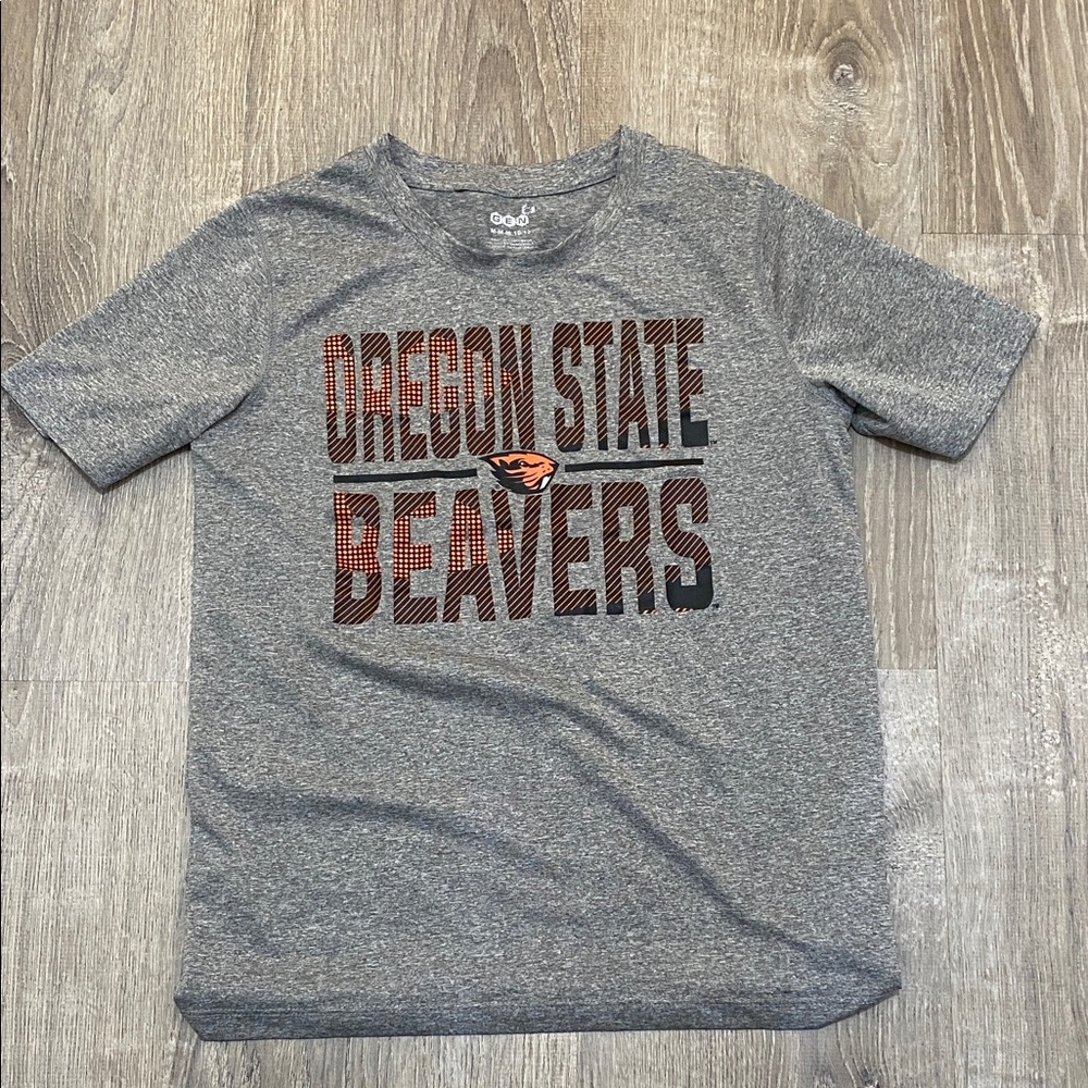 OREGON STATE BEAVERS. 🦫 SZ. M 10/12